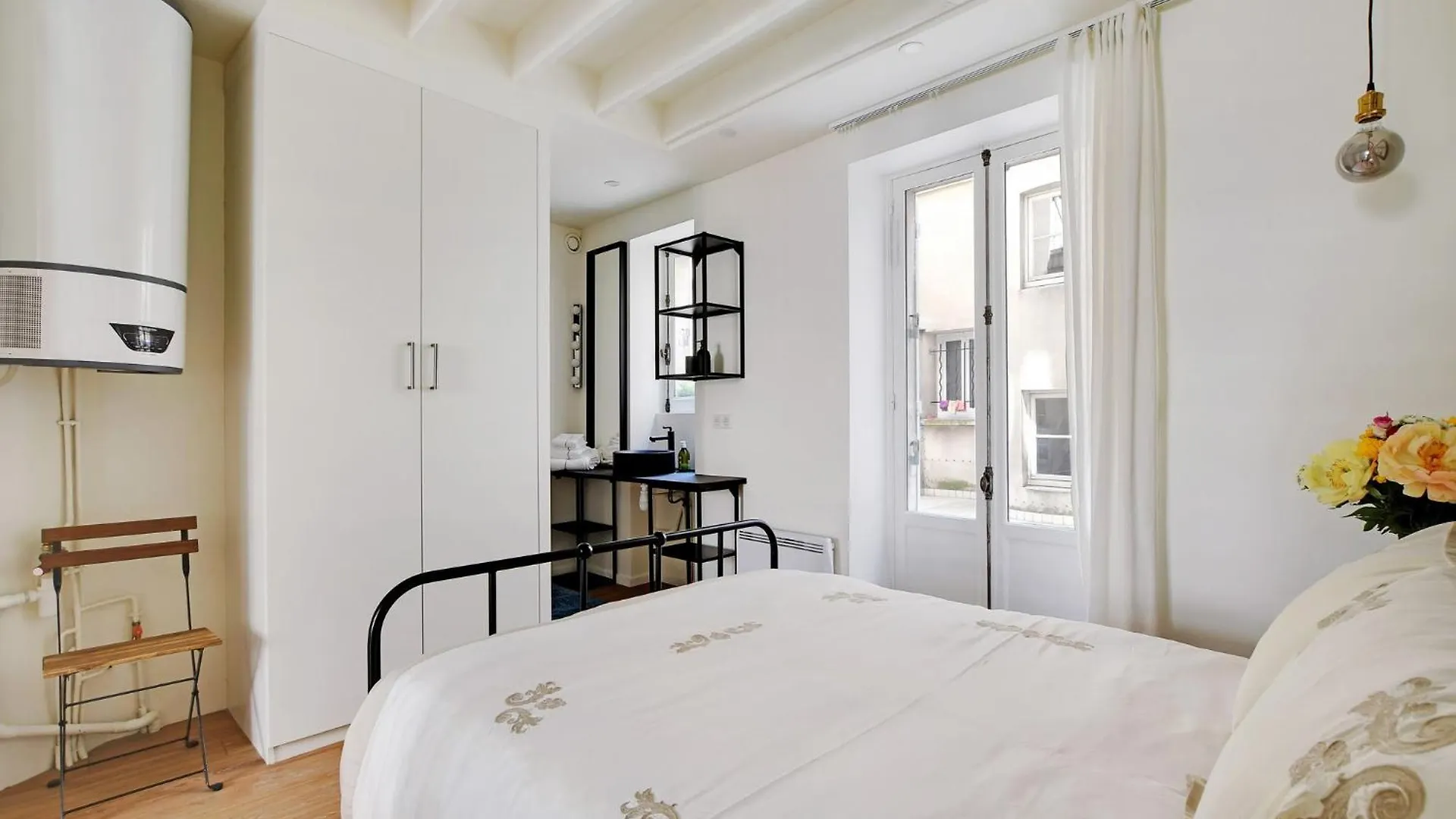 Invalides - Tour Eiffel Apartment Paris